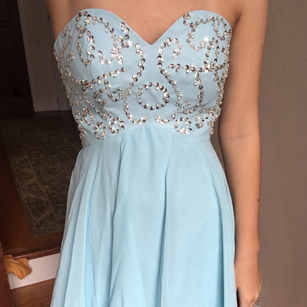 Modern Sweetheart Dress
